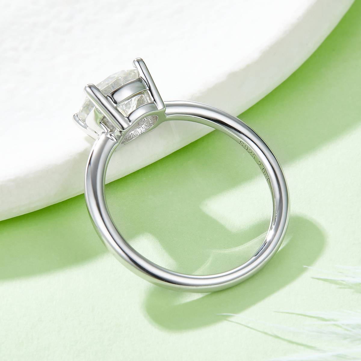 Classic round S925 silver plated white gold moissanite diamond women's ring 3.0 carats D-grade